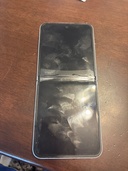 Galaxy Galaxy Z Flip6 シリーズ docomo（スマホ）の商品画像 - 査定依頼日：2026年7月5日 - 最高査定価格：30,000円