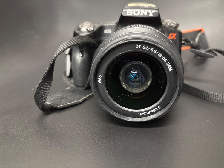 Sonyα55（カメラ）の商品画像 - 査定依頼日：2026年9月25日 - 最高査定価格：4,100円