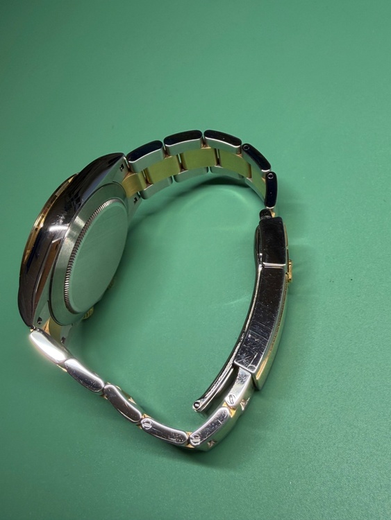 ロレックス デイトナ 116503N（高級時計）の商品画像 - 査定依頼日：2026年4月3日 - 最高査定価格：4,300,000円