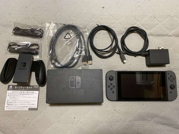 Nintendo Switch本体 /Joy-Con(L)/(R) グレー（ゲーム機本体・ゲームソフト）の商品画像 - 査定依頼日：2022年9月16日 - 最高査定価格：24,500円