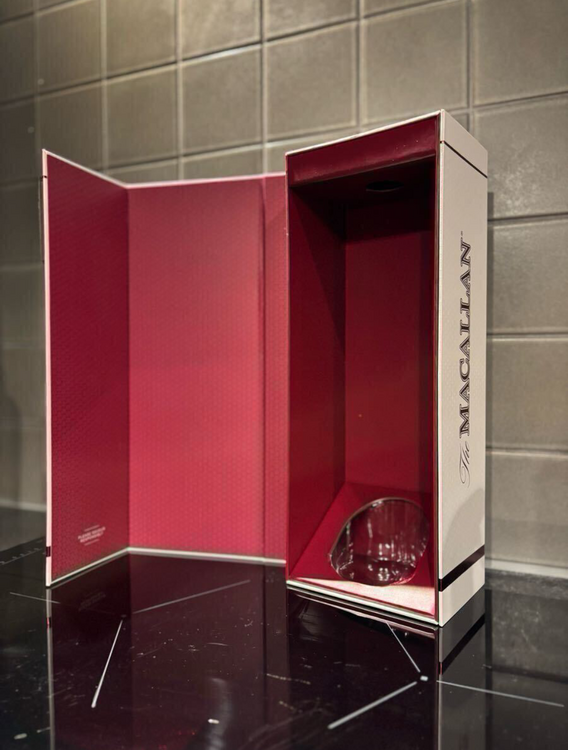 ウイスキー マッカラン （お酒）の商品画像 - 査定依頼日：2026年1月6日 - 最高査定価格：65,000円