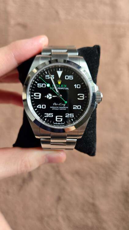 ロレックス エアキング （高級時計）の商品画像 - 査定依頼日：2025年6月2日 - 最高査定価格：1,110,000円