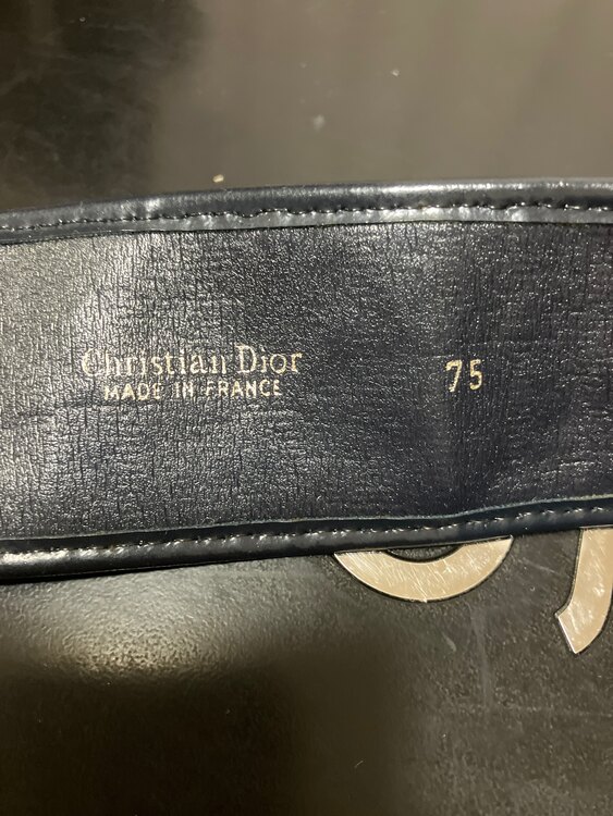 クリスチャンディオールのベルト（ブランド財布・小物）の商品画像 - 査定依頼日：2024年1月23日 - 最高査定価格：7,000円