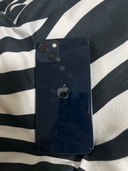 iPhone 13 128GB docomo（スマホ）の商品画像 - 査定依頼日：2026年4月24日 - 最高査定価格：28,000円