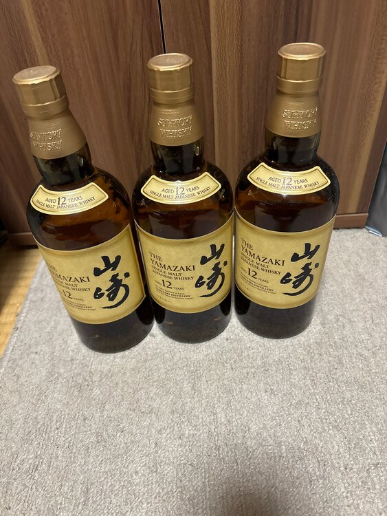 ウイスキー サントリー山崎 （お酒）の商品画像 - 査定依頼日：2025年1月26日 - 最高査定価格：54,000円