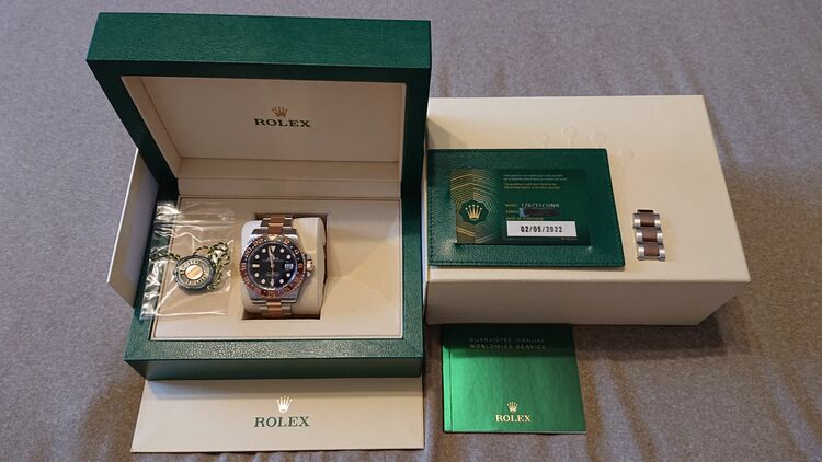 GMT-マスター2（高級時計）の商品画像 - 査定依頼日：2025年9月22日 - 最高査定価格：2,860,000円