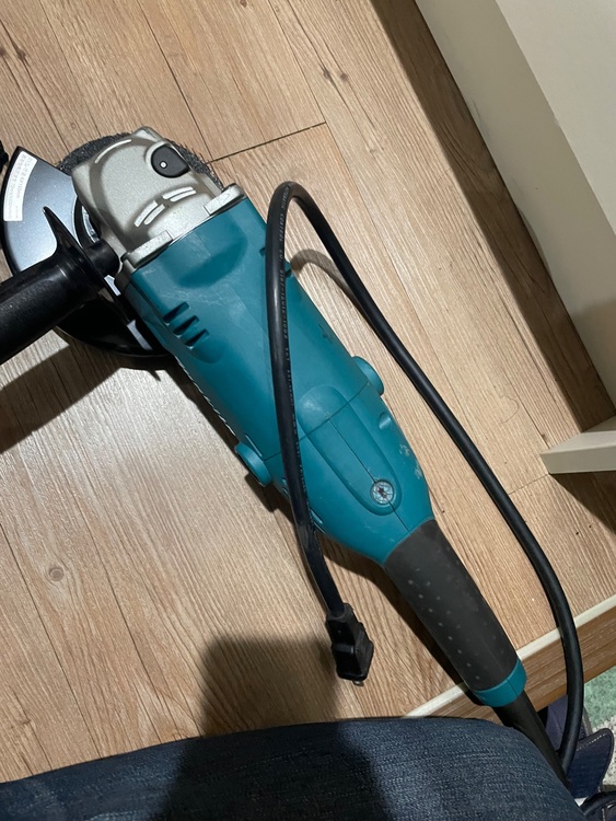 電動工具（電動工具・農機具・業務用機械）の商品画像 - 査定依頼日：2025年9月26日 - 最高査定価格：10,000円