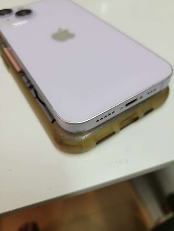 機種番号MPUY3J/A シリアル番号XJTFDJ4QFT（スマホ）の商品画像 - 査定依頼日：2025年4月29日 - 最高査定価格：26,000円