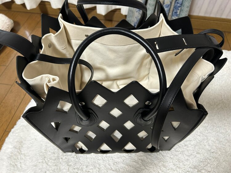 セリーヌ  （ブランドバッグ）の商品画像 - 査定依頼日：2025年4月17日 - 最高査定価格：130,000円