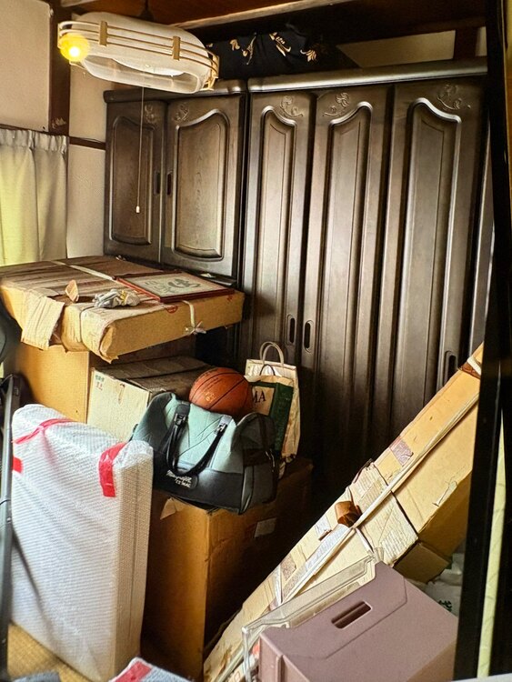 桐タンス（家具・寝具）の商品画像 - 査定依頼日：2025年5月7日 - 最高査定価格：1,000円