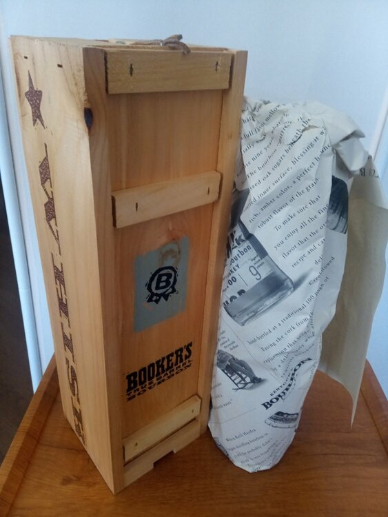 ノエ　7年9ヶ月（お酒）の商品画像 - 査定依頼日：2026年2月18日 - 最高査定価格：40,000円