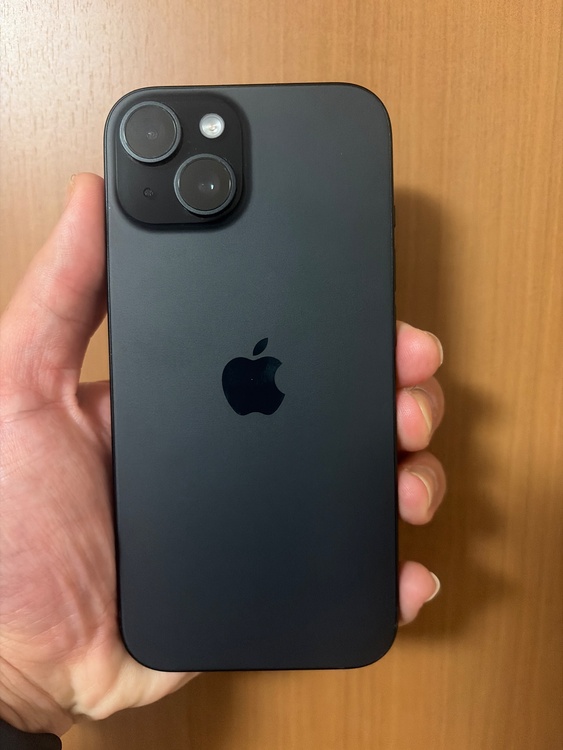 iPhone iPhone 15 128GB SIMフリー（スマホ）の商品画像 - 査定依頼日：2026年8月18日 - 最高査定価格：66,000円