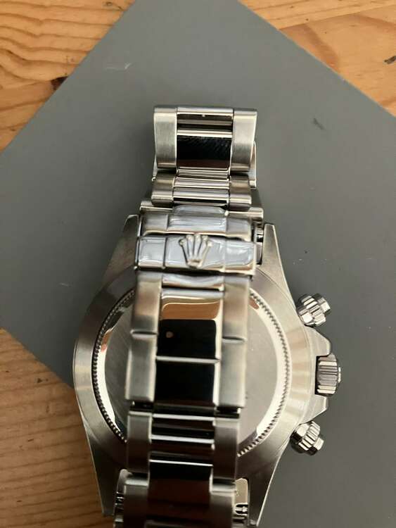 ロレックス　デイトナ（高級時計）の商品画像 - 査定依頼日：2025年1月7日 - 最高査定価格：3,800,000円