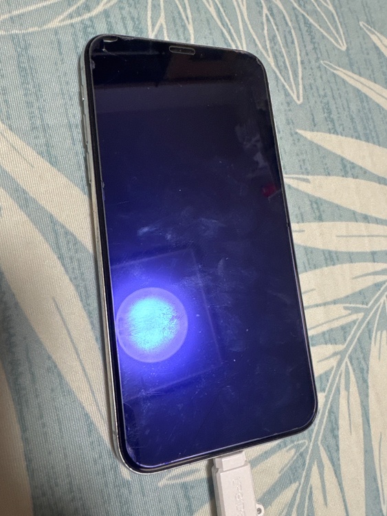 iPhone iPhoneX 256GB SIMフリー（スマホ）の商品画像 - 査定依頼日：2026年5月27日 - 最高査定価格：7,500円