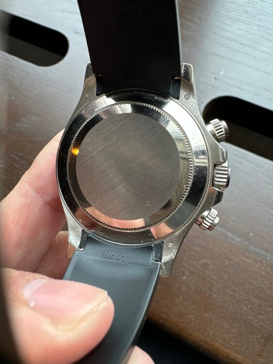 ロレックス デイトナ 116589b（高級時計）の商品画像 - 査定依頼日：2025年2月9日 - 最高査定価格：12,500,000円