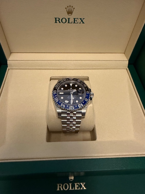 126710BLNR（高級時計）の商品画像 - 査定依頼日：2026年1月28日 - 最高査定価格：3,220,000円