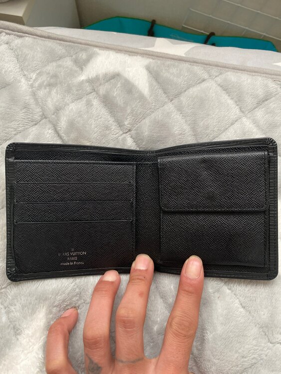 ルイヴィトン エピ （ブランドバッグ）の商品画像 - 査定依頼日：2025年5月6日 - 最高査定価格：20,000円