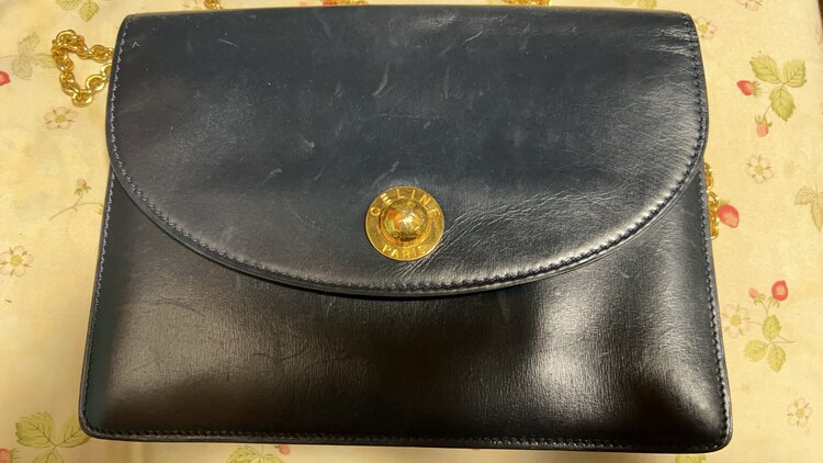 セリーヌ  （ブランドバッグ）の商品画像 - 査定依頼日：2024年12月25日 - 最高査定価格：25,000円