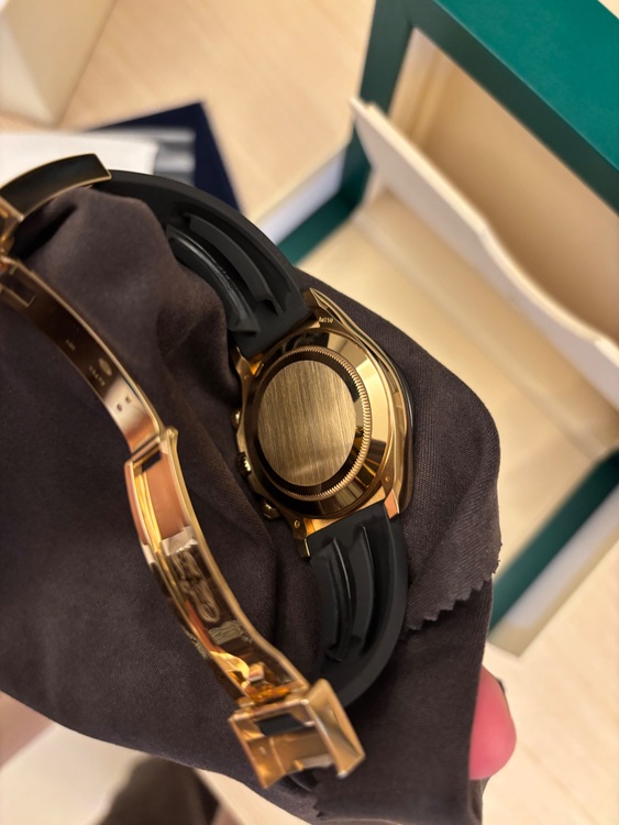 116518LNメテオライト（高級時計）の商品画像 - 査定依頼日：2025年11月26日 - 最高査定価格：12,500,000円