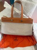 えーるばっく（ブランドバッグ）の商品画像 - 査定依頼日：2024年11月19日 - 最高査定価格：50,000円