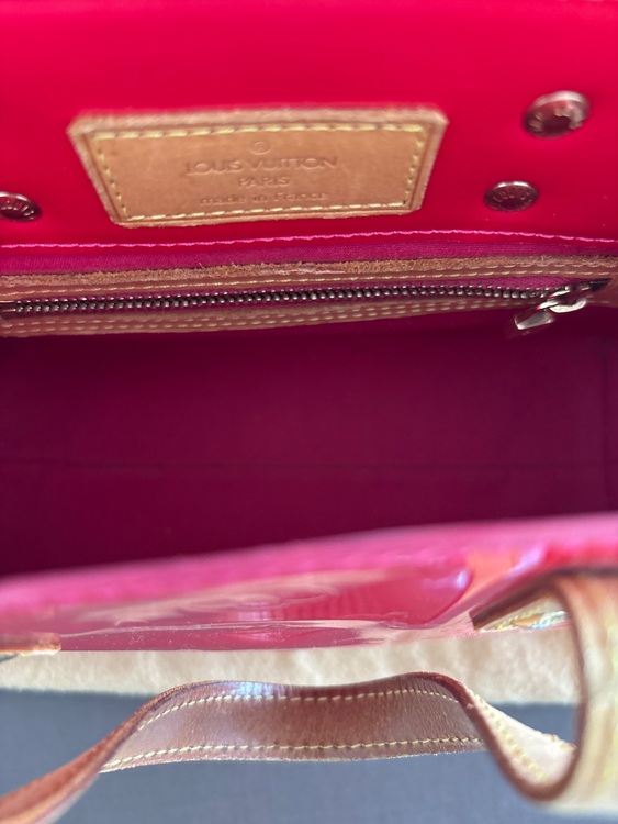 ヴェルニ　リードPM（ブランドバッグ）の商品画像 - 査定依頼日：2025年9月10日 - 最高査定価格：40,000円