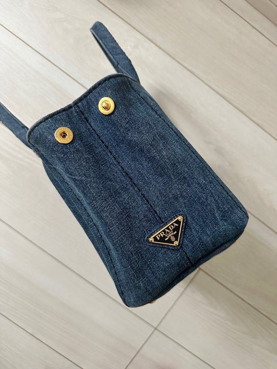 PRADA カナパ デニム トートバッグ（ブランドバッグ）の商品画像 - 査定依頼日：2023年9月22日 - 最高査定価格：42,000円