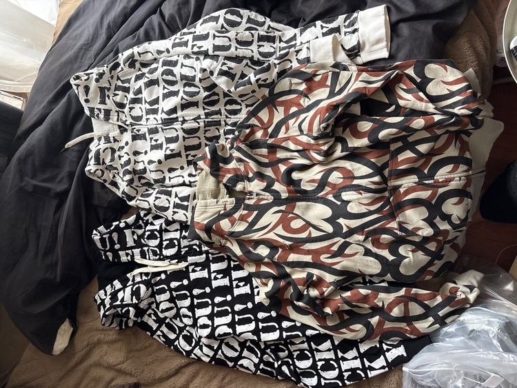 ナンバーナイン ジップパーカー（古着・ファッション）の商品画像 - 査定依頼日：2026年3月30日 - 最高査定価格：100,000円