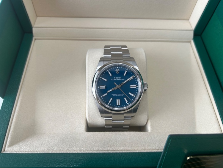 オイスターパーペチュアル（高級時計）の商品画像 - 査定依頼日：2025年7月26日 - 最高査定価格：1,370,000円