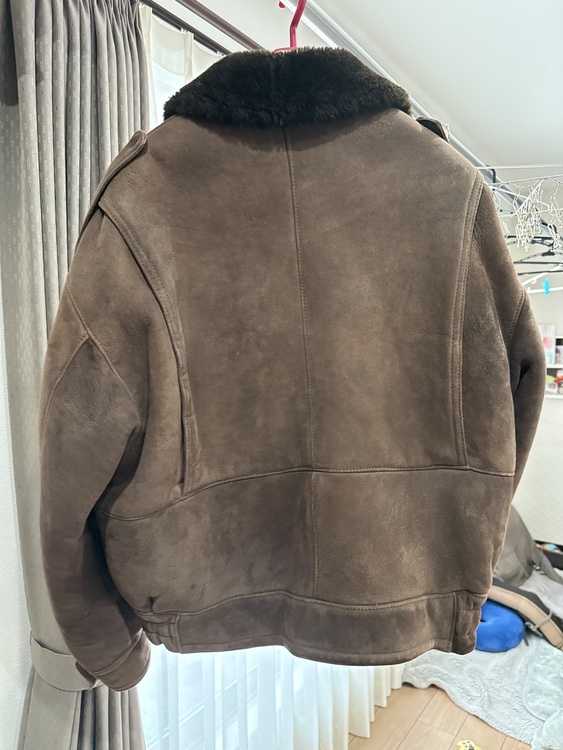 ラムラザージャケット（古着・ファッション）の商品画像 - 査定依頼日：2026年1月15日 - 最高査定価格：2,000円