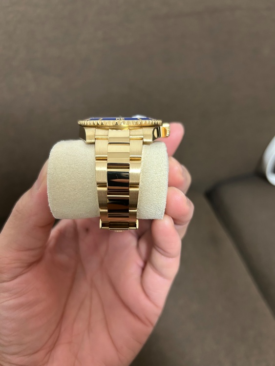 ロレックス サブマリーナー 116618l（高級時計）の商品画像 - 査定依頼日：2025年12月29日 - 最高査定価格：5,000,000円