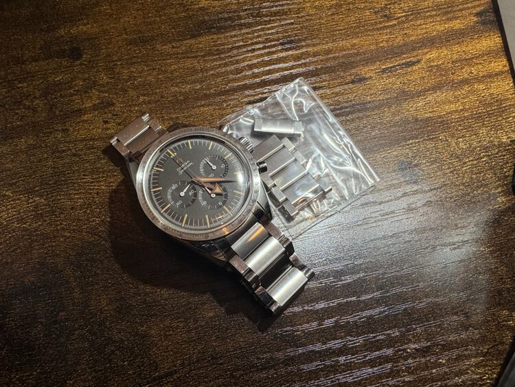 オメガ スピードマスター （高級時計）の商品画像 - 査定依頼日：2026年1月10日 - 最高査定価格：1,100,000円