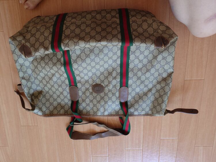 ボストンバッグ（ブランドバッグ）の商品画像 - 査定依頼日：2025年6月22日 - 最高査定価格：15,000円