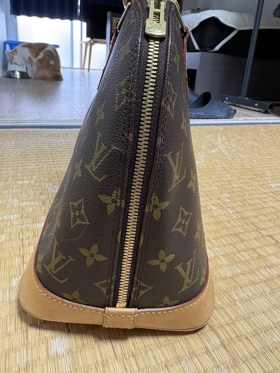 ルイビトン　アルマ（ブランドバッグ）の商品画像 - 査定依頼日：2026年3月12日 - 最高査定価格：66,000円