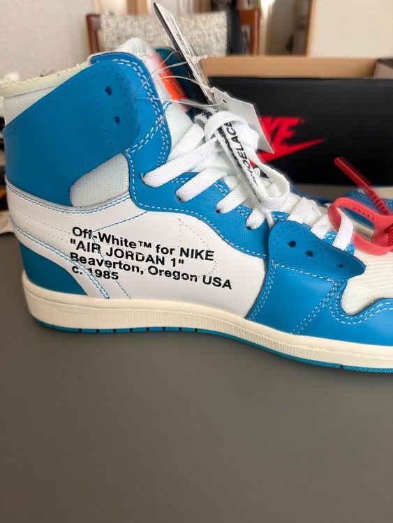 AIR JORDAN 1X OFF-WHITE NRG（古着・ファッション）の商品画像 - 査定依頼日：2026年9月6日 - 最高査定価格：120,000円