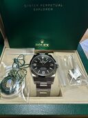 ロレックス エクスプローラー 21427（高級時計）の商品画像 - 査定依頼日：2025年8月23日 - 最高査定価格：1,050,000円