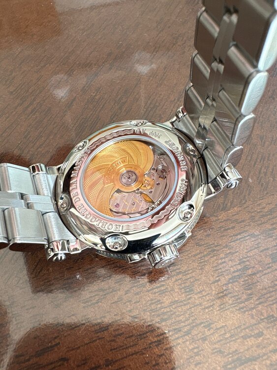 ブレゲ マリーン 5817ST92SV（高級時計）の商品画像 - 査定依頼日：2025年3月9日 - 最高査定価格：1,400,000円