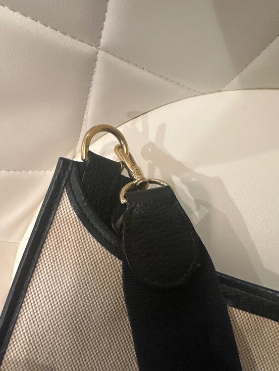 エブリンGM（ブランドバッグ）の商品画像 - 査定依頼日：2025年4月15日 - 最高査定価格：90,000円