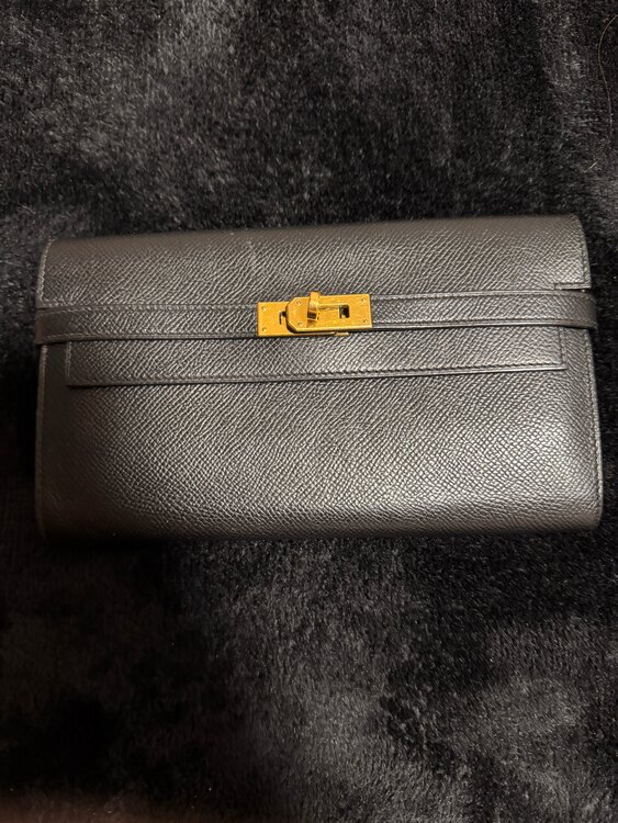 エルメス ケリー （ブランドバッグ）の商品画像 - 査定依頼日：2025年5月29日 - 最高査定価格：180,000円