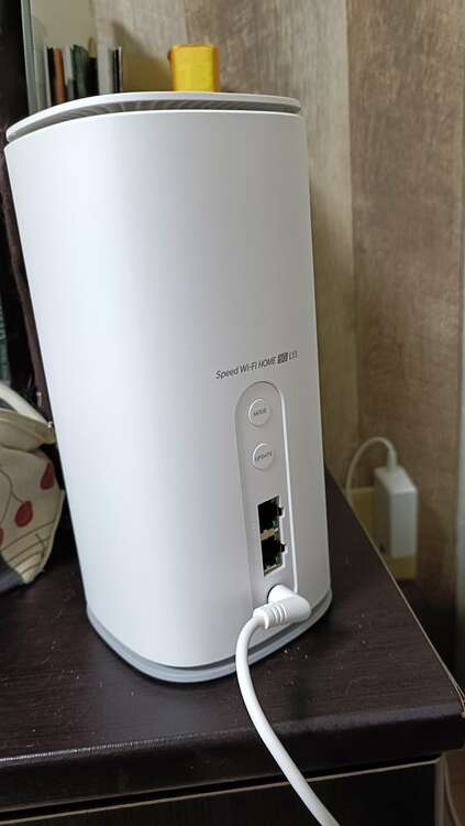 speed WiFi HOME 5G L13（家電）の商品画像 - 査定依頼日：2025年5月1日 - 最高査定価格：4,100円