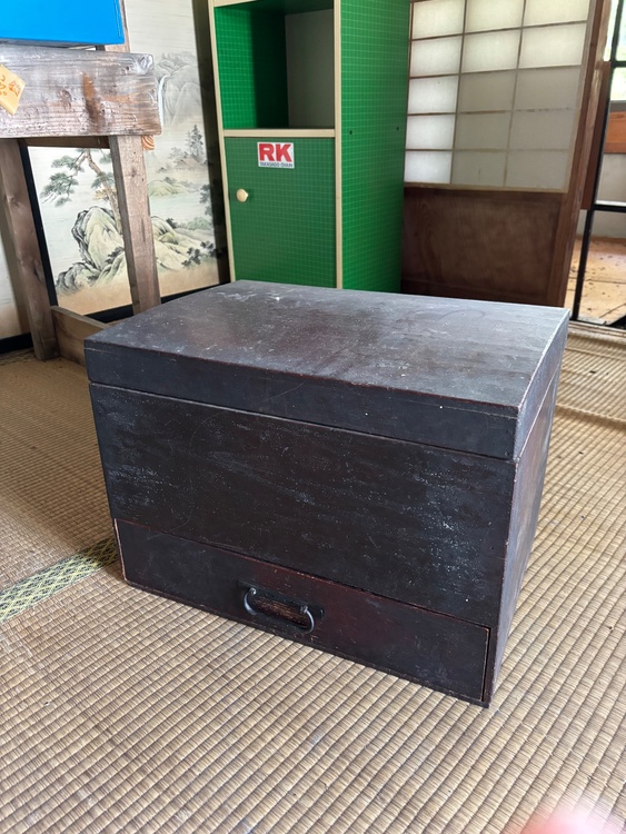 つづら（美術品・骨董品）の商品画像 - 査定依頼日：2026年6月8日 - 最高査定価格：5,000円