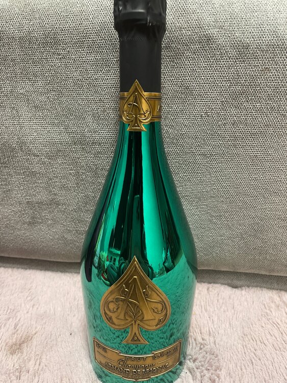 グリーン（お酒）の商品画像 - 査定依頼日：2025年4月15日 - 最高査定価格：40,000円