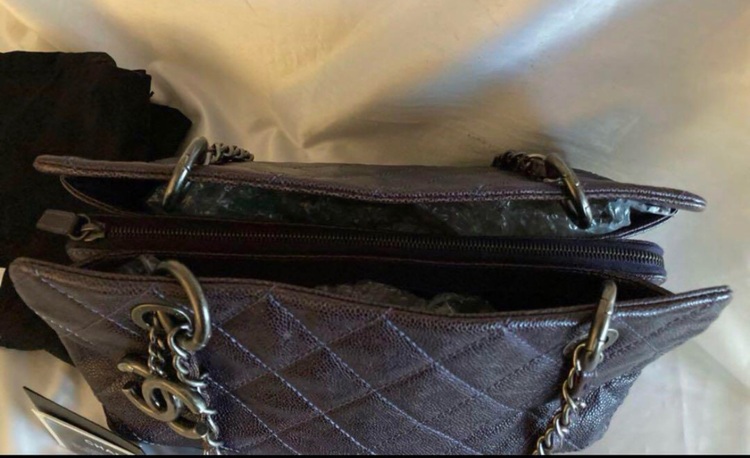 キャビアスキン マトラッセ チェーンショルダーバッグ（ブランドバッグ）の商品画像 - 査定依頼日：2025年8月2日 - 最高査定価格：150,000円