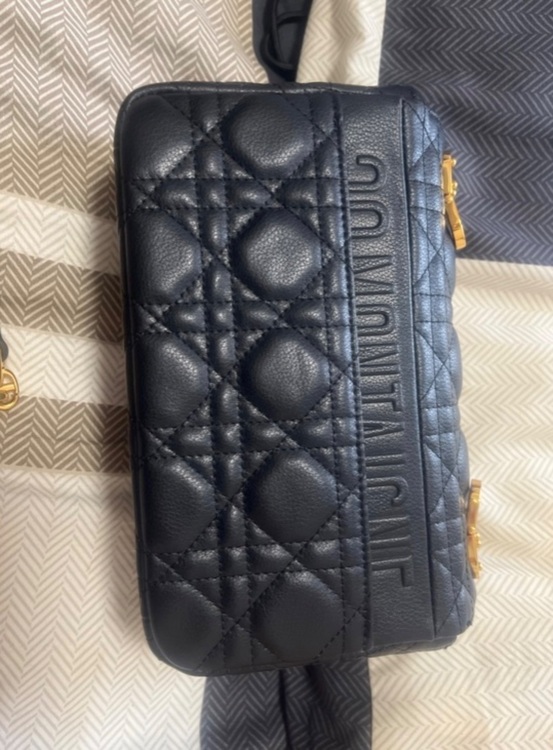 ショルダーバッグ（ブランドバッグ）の商品画像 - 査定依頼日：2025年11月5日 - 最高査定価格：200,000円