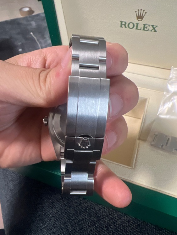 ロレックス エクスプローラー 124270（高級時計）の商品画像 - 査定依頼日：2025年9月24日 - 最高査定価格：1,250,000円