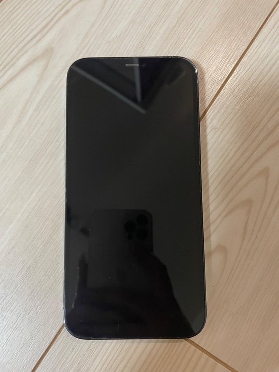 iPhone12proMAX（スマホ）の商品画像 - 査定依頼日：2025年10月18日 - 最高査定価格：41,000円