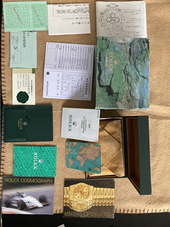 デイトナコンビYG（高級時計）の商品画像 - 査定依頼日：2021年5月6日 - 最高査定価格：1,550,000円