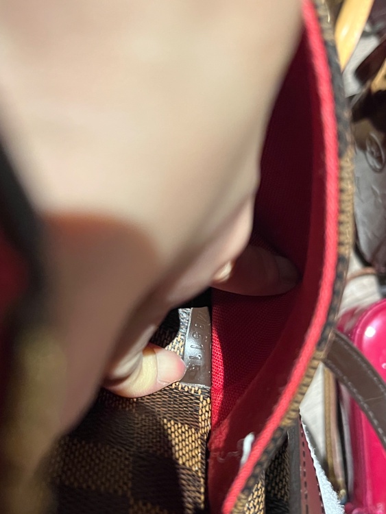 トータリー（ブランドバッグ）の商品画像 - 査定依頼日：2026年3月2日 - 最高査定価格：115,000円