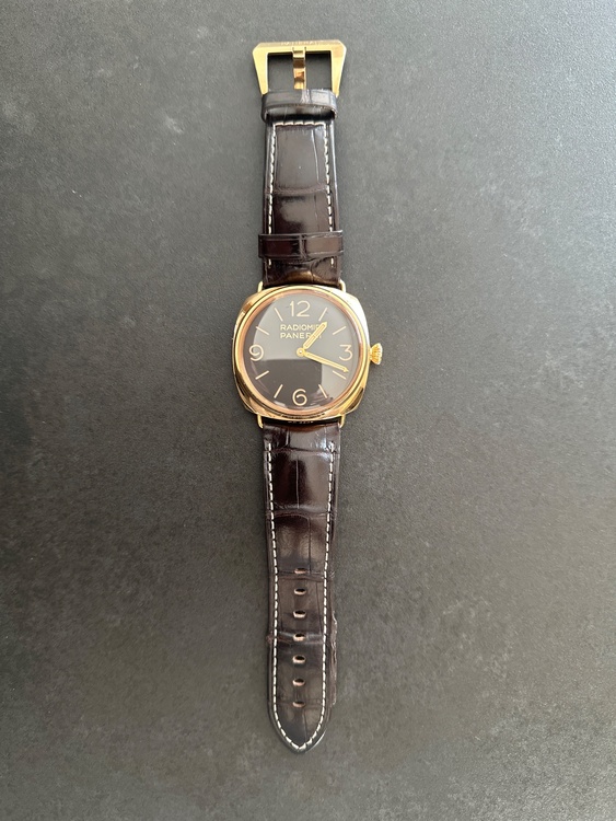 パネライ ラジオミール （高級時計）の商品画像 - 査定依頼日：2026年2月18日 - 最高査定価格：1,570,000円