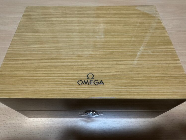 スピードマスターレーシング（高級時計）の商品画像 - 査定依頼日：2025年3月11日 - 最高査定価格：825,000円