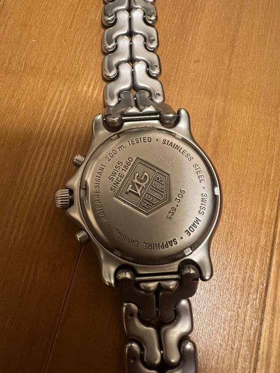 タグホイヤー その他 29 S39.306（高級時計）の商品画像 - 査定依頼日：2025年6月8日 - 最高査定価格：45,000円